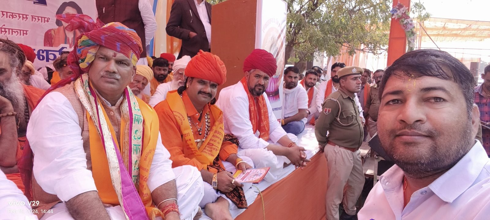 देव धाम श्री देव नारायण मन्दिर — मेंहदी का छापर, बहेलिया गाँव
